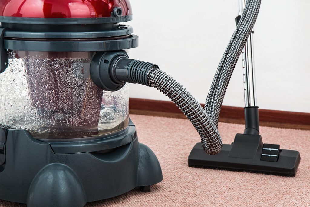 stevepb-vacuum-cleaner-657719